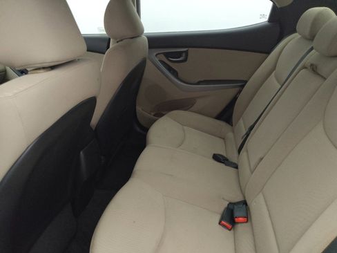 Used 2016 Hyundai Elantra SE FWD image 18