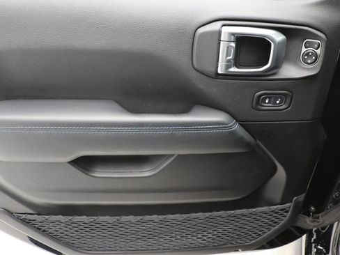 Used 2023 Jeep Wrangler Unlimited Rubicon 4xe w/ Cold Weather Group image 15