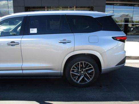 New 2026 Lexus TX 350 AWD image 4
