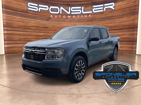 Used 2024 Ford Maverick Lariat w/ 4K Tow Package AWD/4WD image 1