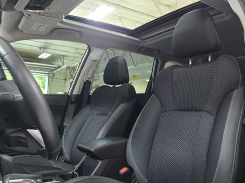 Used 2022 Subaru Forester Premium AWD/4WD image 22