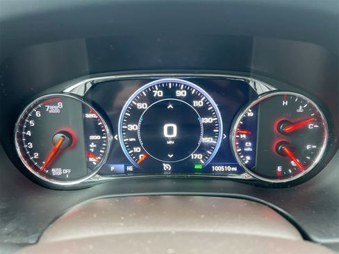 Used 2020 GMC Acadia SLT w/ Driver Alert Package II image 33