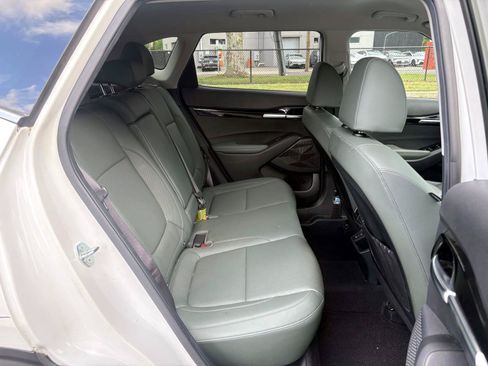 Certified 2024 Kia Seltos SX AWD/4WD image 25