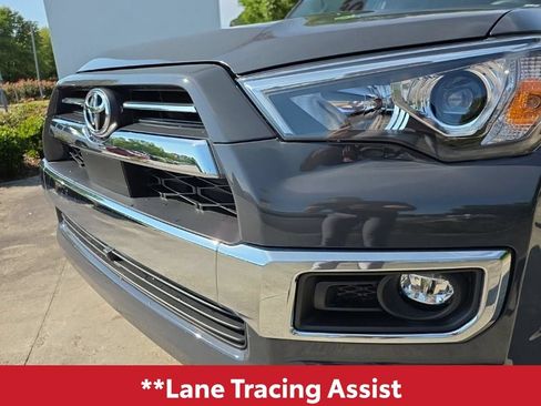 Used 2024 Toyota 4Runner Limited AWD/4WD image 10