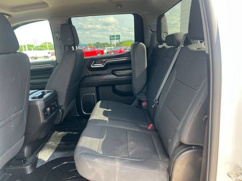 Used 2024 Chevrolet Silverado 1500 RST AWD/4WD image 12