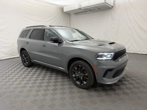 Used 2024 Dodge Durango GT AWD/4WD image 4