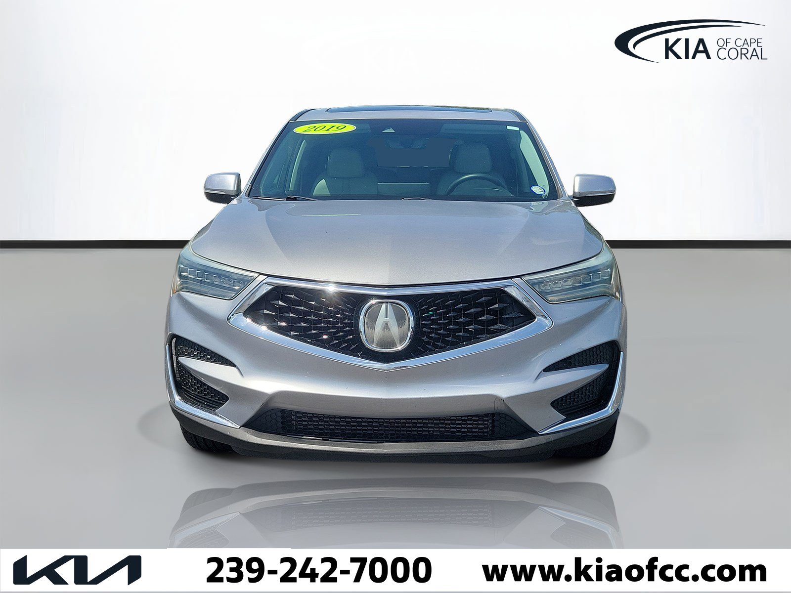 Used 2019 Acura RDX w/ Technology Package FWD image 2