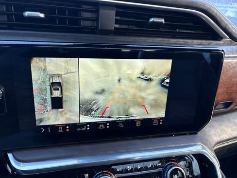 Certified 2024 GMC Sierra 2500 Denali Ultimate image 18