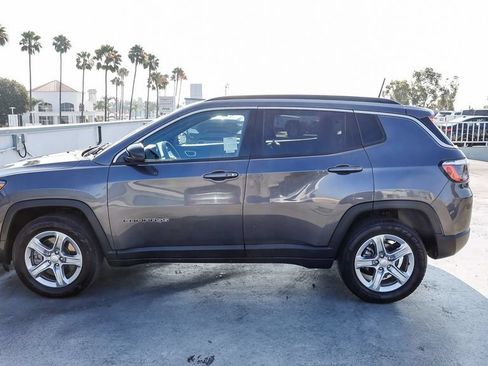 Used 2024 Jeep Compass Latitude AWD/4WD image 14