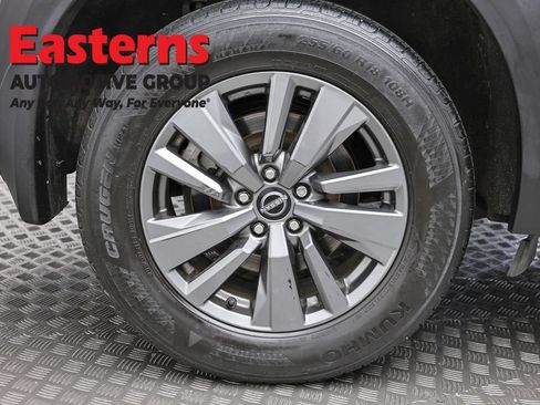 Used 2023 Nissan Pathfinder S AWD/4WD image 31