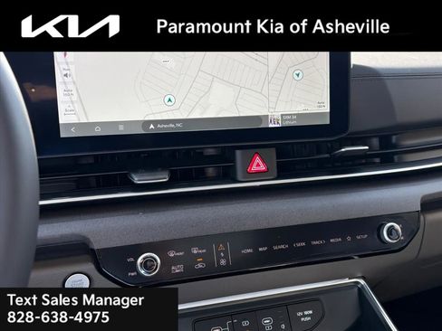 New 2026 Kia Carnival SX image 9