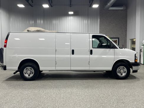 Used 2023 Chevrolet Express 2500 Extended w/ Driver Convenience Package image 6