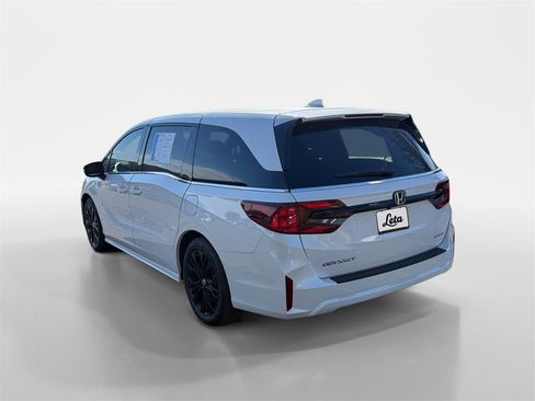 Certified 2025 Honda Odyssey Sport-L image 6