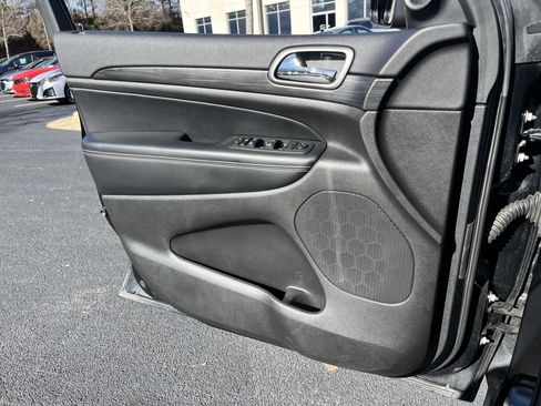 Used 2021 Jeep Grand Cherokee Freedom Edition image 13