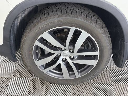 Used 2017 Honda Pilot Elite image 8