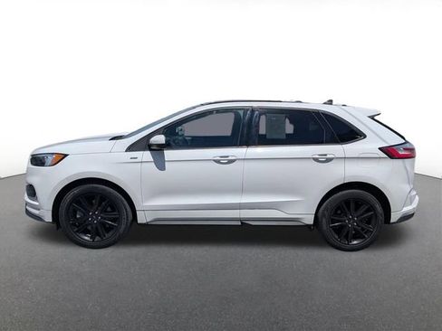 Used 2022 Ford Edge ST-Line w/ Class II Trailer Tow Package AWD/4WD image 2