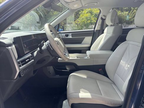 Used 2025 Hyundai Santa Fe SEL AWD/4WD image 38