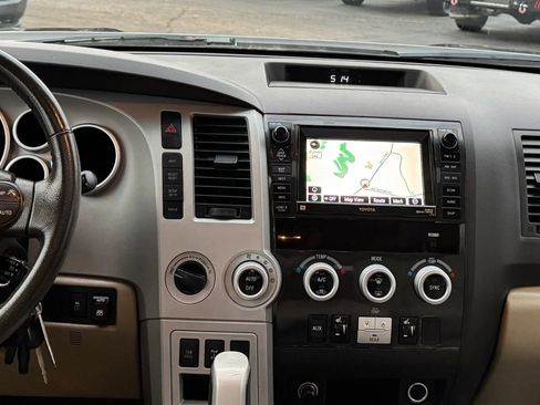Used 2008 Toyota Sequoia Limited image 26
