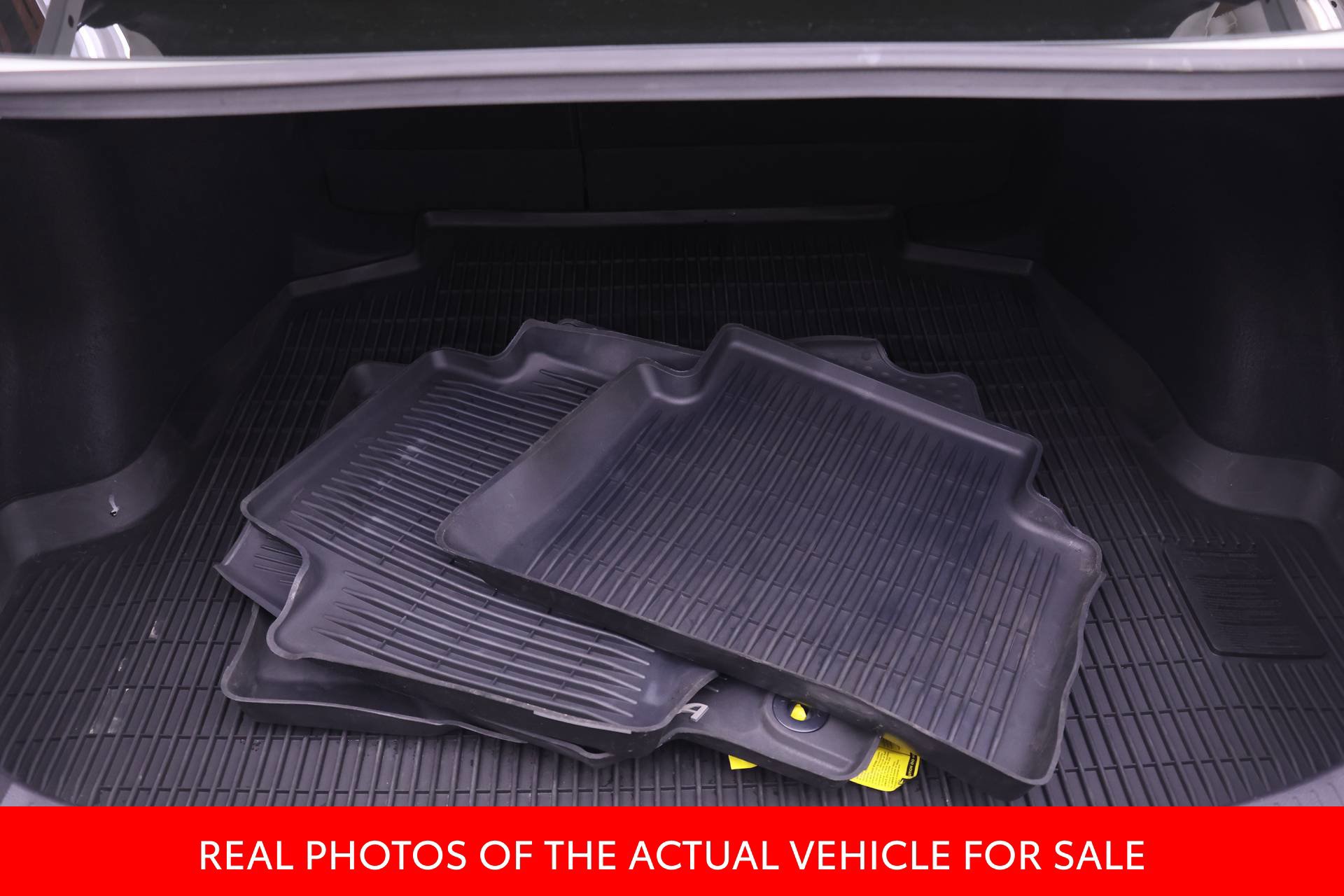 Certified 2021 Toyota Corolla LE FWD image 15