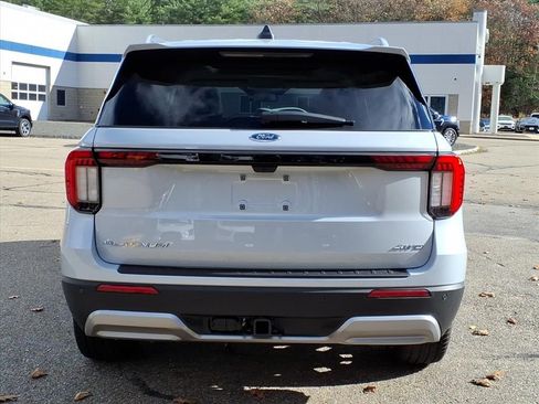 New 2026 Ford Explorer Platinum w/ LUX Leather Package AWD/4WD image 6