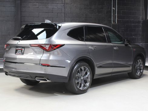 Used 2024 Acura MDX A-Spec image 12