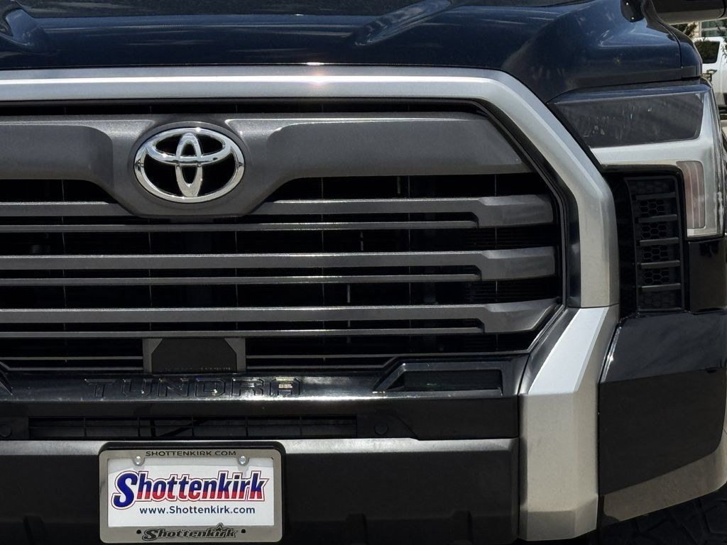 Used 2025 Toyota Tundra Limited w/ Power Package AWD/4WD image 8