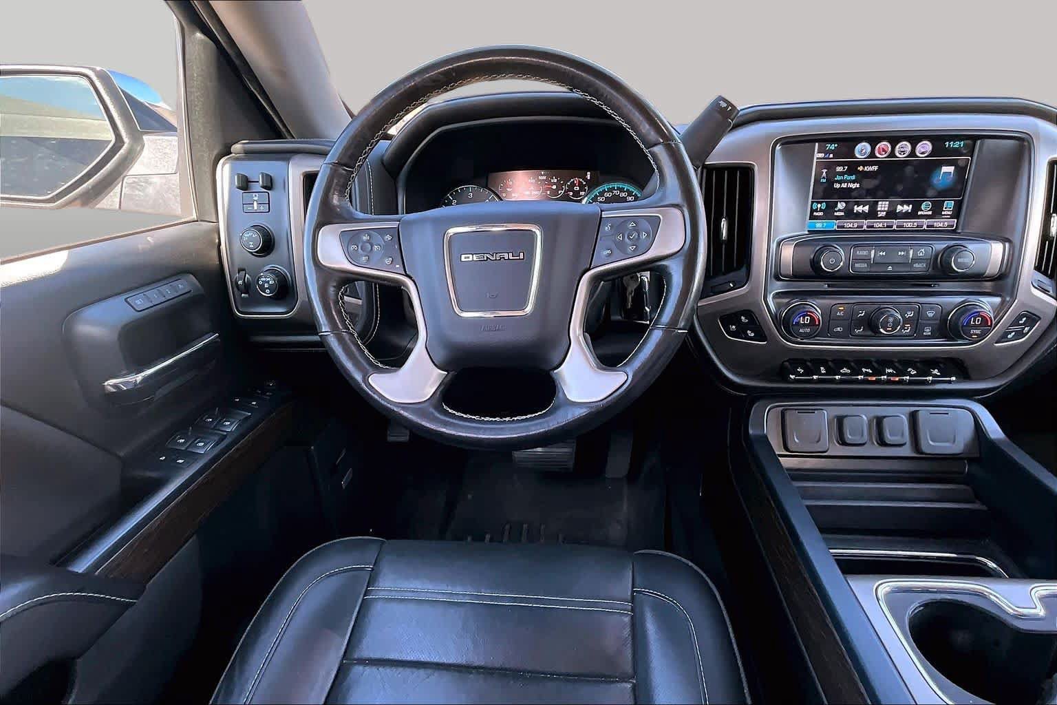 Used 2018 GMC Sierra 1500 Denali w/ Denali Ultimate Package AWD/4WD image 6