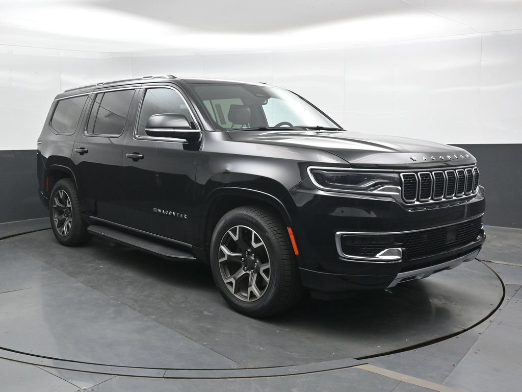 Used 2024 Jeep Wagoneer Series III AWD/4WD image 6