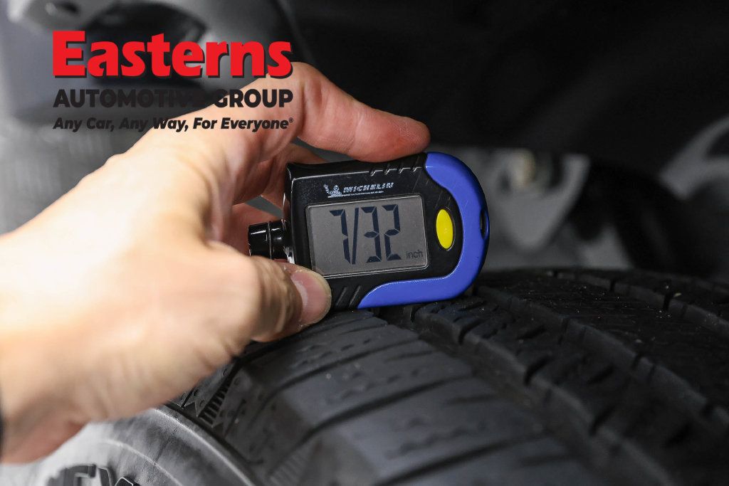 Used 2024 Jeep Wrangler Unlimited Sahara w/ Technology Group AWD/4WD image 28