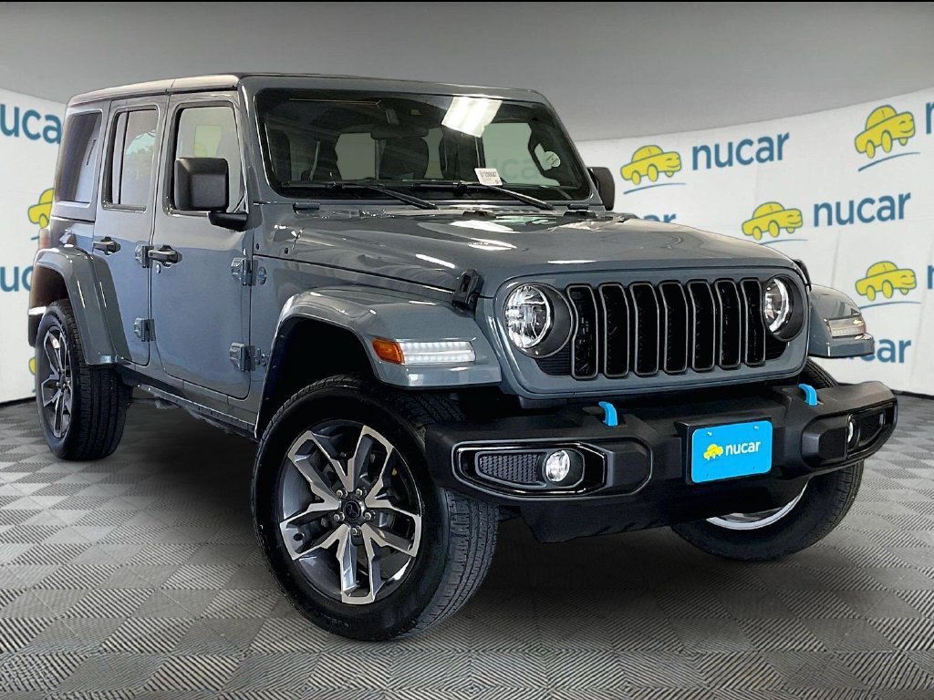Used 2024 Jeep Wrangler Unlimited w/ Convenience Group AWD/4WD image 1