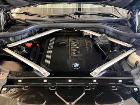 Used 2019 BMW X5 xDrive40i w/ Luxury Seating Package AWD/4WD image 28