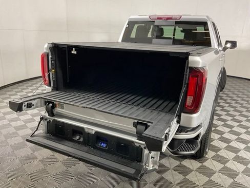 Used 2022 GMC Sierra 1500 AT4 AWD/4WD image 40