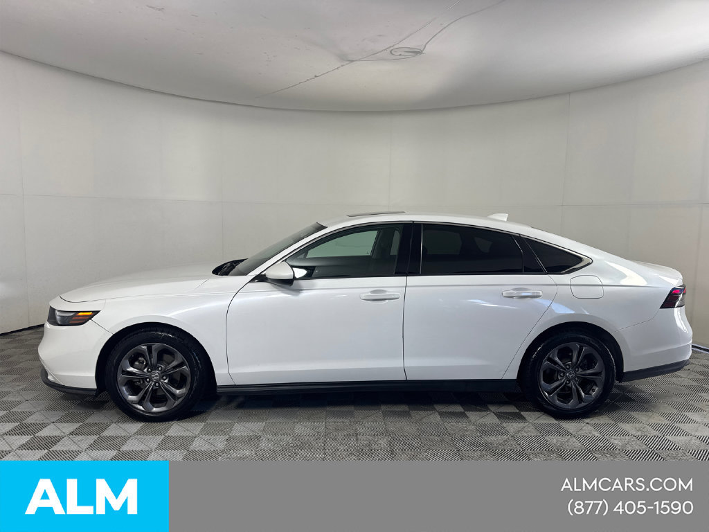 Used 2023 Honda Accord EX image 10