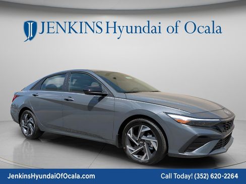 New 2026 Hyundai Elantra Sport FWD image 11
