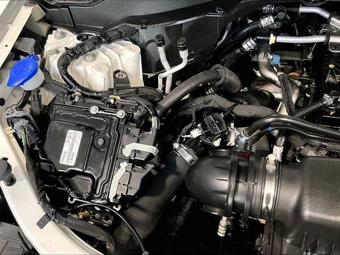 Used 2023 Ford Explorer XLT w/ Equipment Group 202A image 29