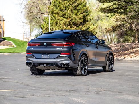 Used 2024 BMW X6 M60i w/ Dynamic Handling Package image 5