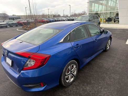 Used 2016 Honda Civic LX image 9