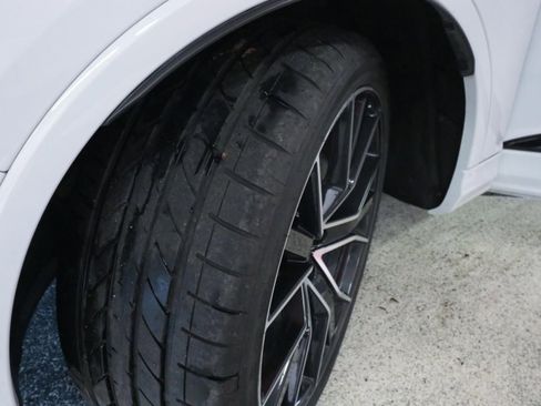 Used 2023 Audi Q7 3.0T Prestige AWD/4WD image 10