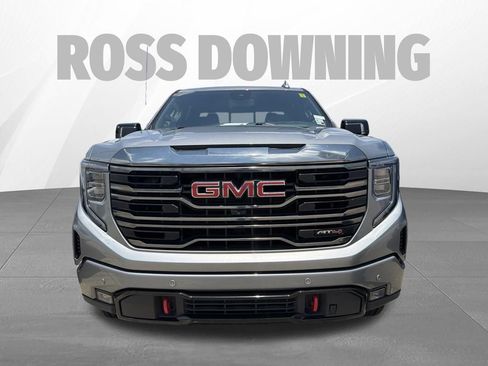 Used 2023 GMC Sierra 1500 AT4 w/ AT4 Premium Package AWD/4WD image 2