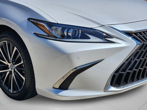 Certified 2023 Lexus ES 350 w/ Premium Package FWD image 36