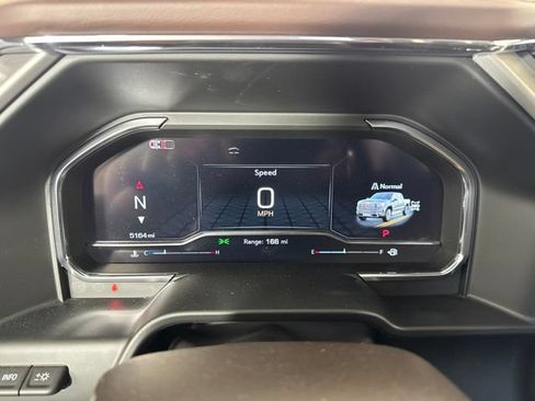 Used 2025 GMC Sierra 1500 Denali w/ Technology Package AWD/4WD image 18