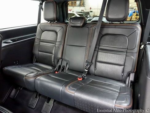 Used 2022 Lincoln Navigator L Black Label AWD/4WD image 12