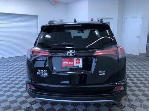Certified 2018 Toyota RAV4 XLE w/ Plus Extra Value Package AWD/4WD image 15