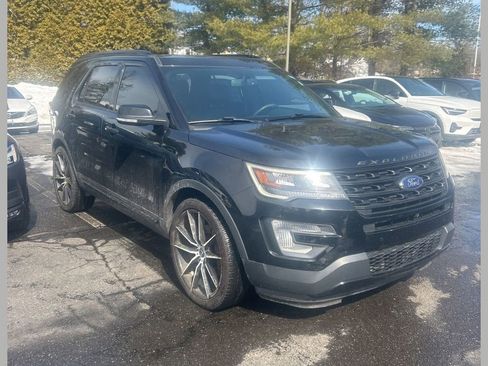 Used 2017 Ford Explorer Sport w/ Equipment Group 401A image 1
