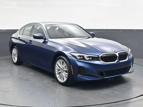 Certified 2024 BMW 330i Sedan w/ Premium Package RWD image 2