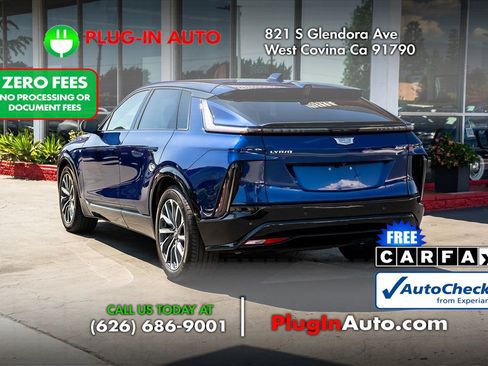 Used 2024 Cadillac Lyriq Sport w/ LPO, Floor Liner Package RWD image 2