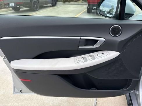 New 2026 Hyundai Sonata SEL FWD image 22