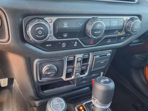 New 2025 Jeep Wrangler Unlimited Sport image 13