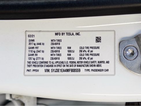 Used 2021 Tesla Model 3 Standard Range Plus RWD image 25
