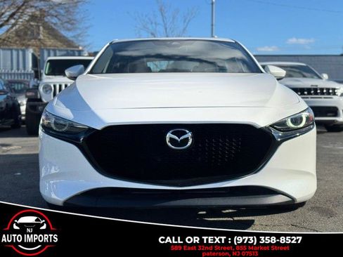 Used 2022 MAZDA MAZDA3 s image 2